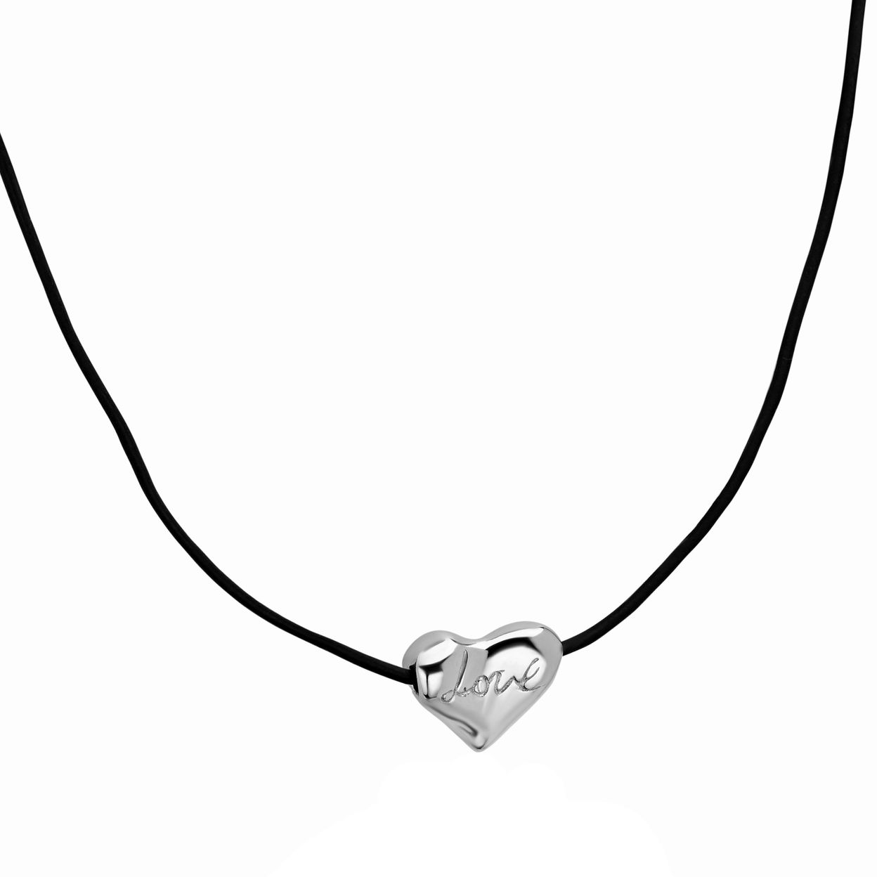 Купить LOVE ALWAYS WINS Чокер на шнурке с сердцем LOVE, платинирование