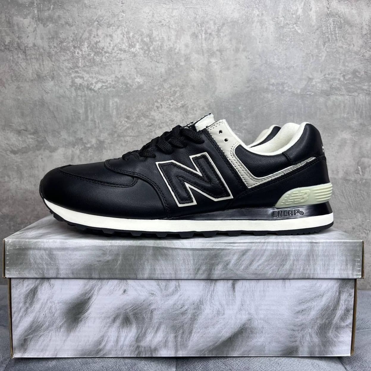 Купить New Balance 574LUC Black White