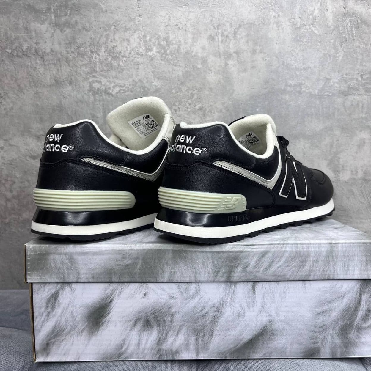 Купить New Balance 574LUC Black White