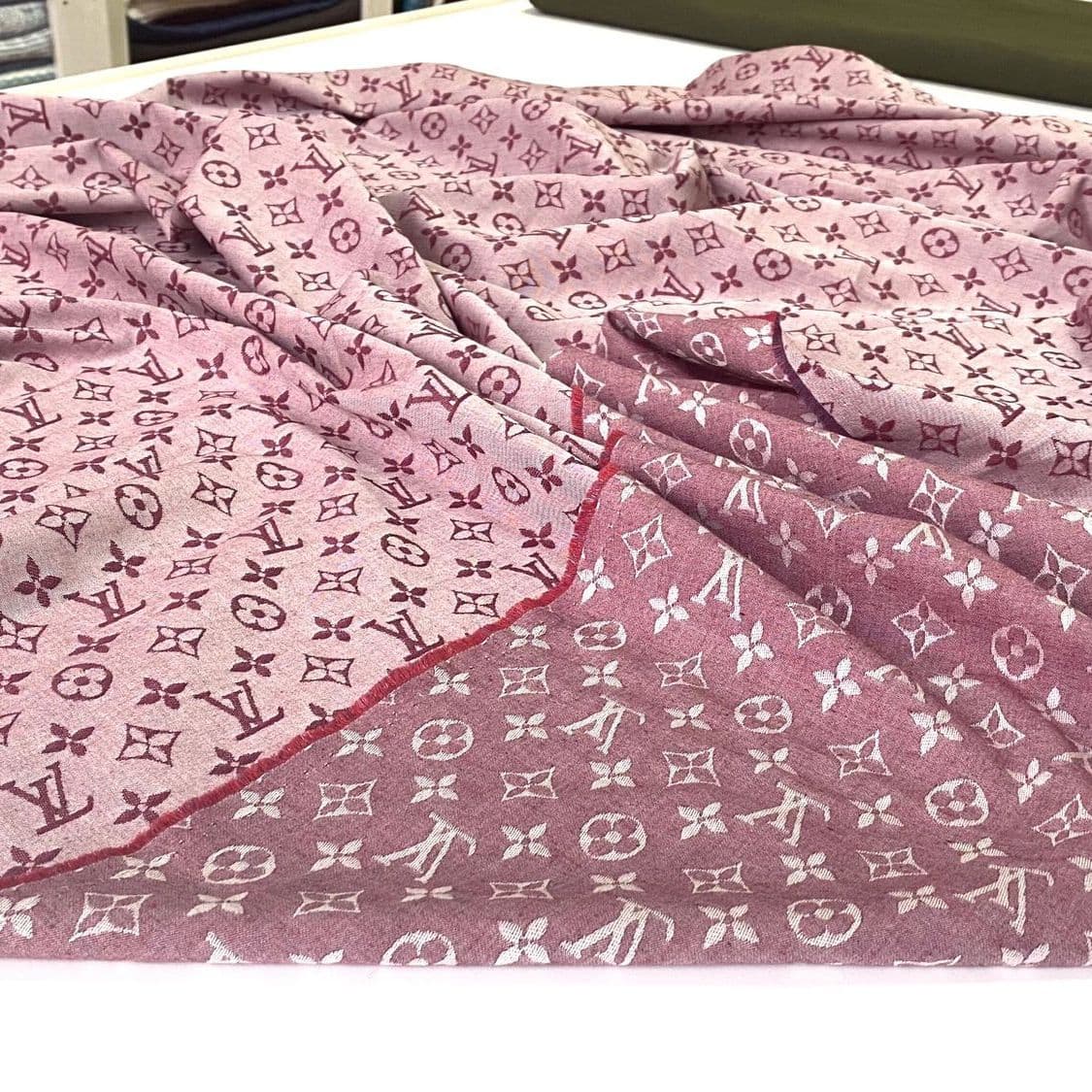 Купить Ткань хлопок Louis Vuitton