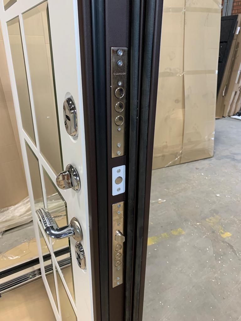 Купить Дверь входная "ТЕРМО" штамп зеркало, ЮДМ