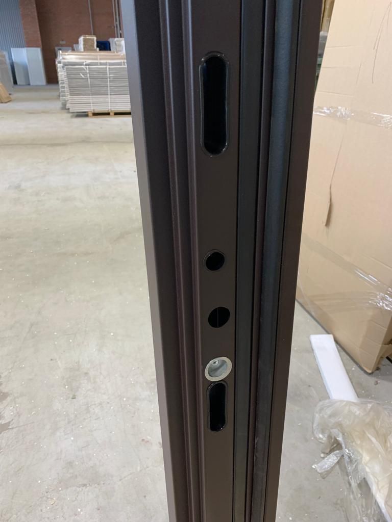 Купить Дверь входная "ТЕРМО" штамп зеркало, ЮДМ