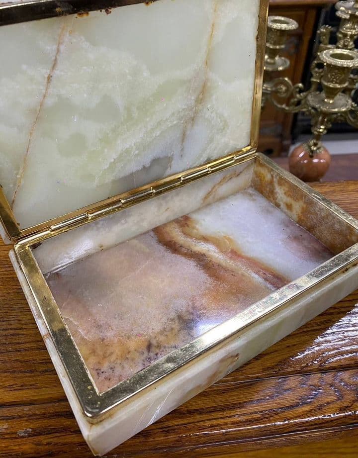 Купить Винтажная шкатулка из оникса