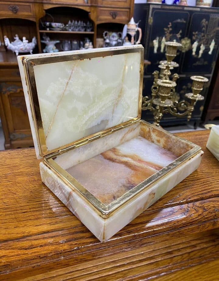 Купить Винтажная шкатулка из оникса