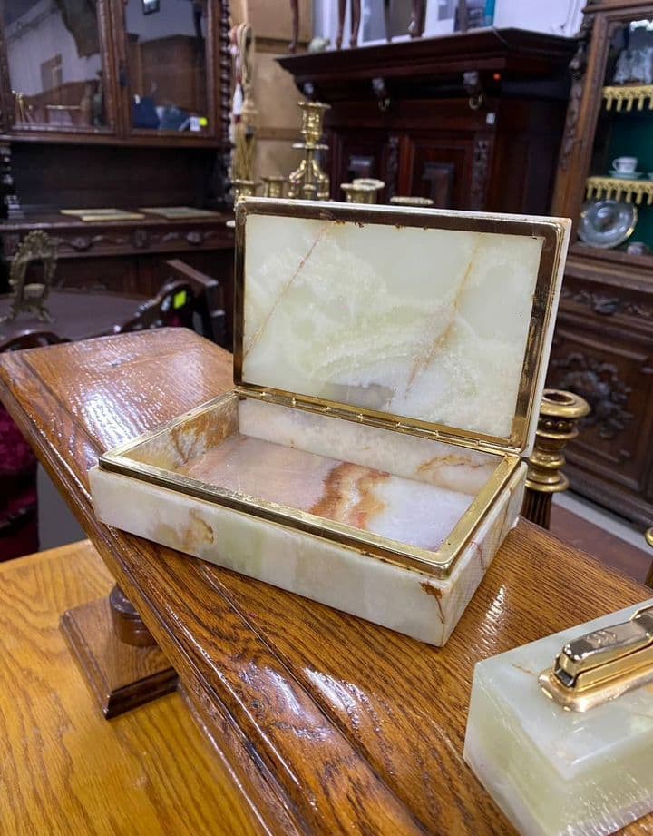 Купить Винтажная шкатулка из оникса