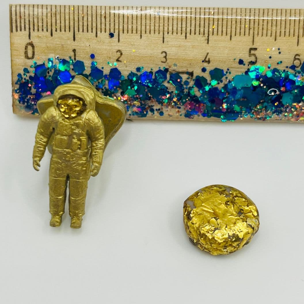 Купить Значок "Выход в открытый космос"