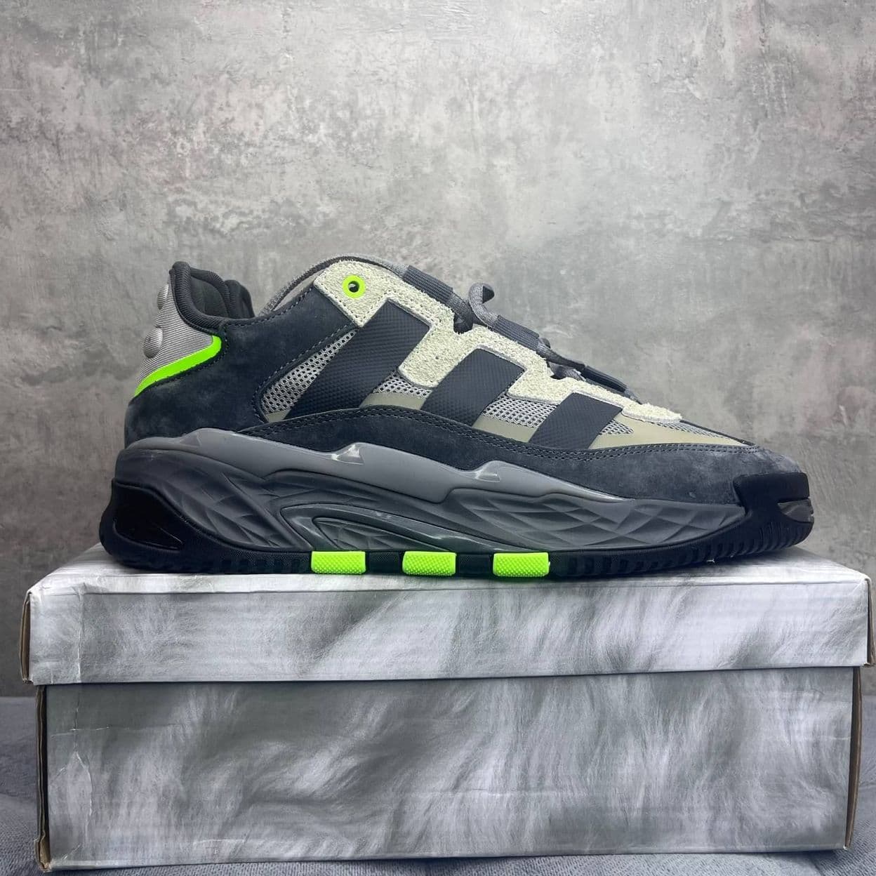 Купить Adidas Niteball Grey