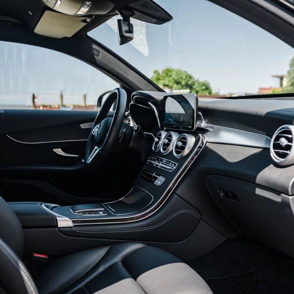 Купить Mercedes GLC