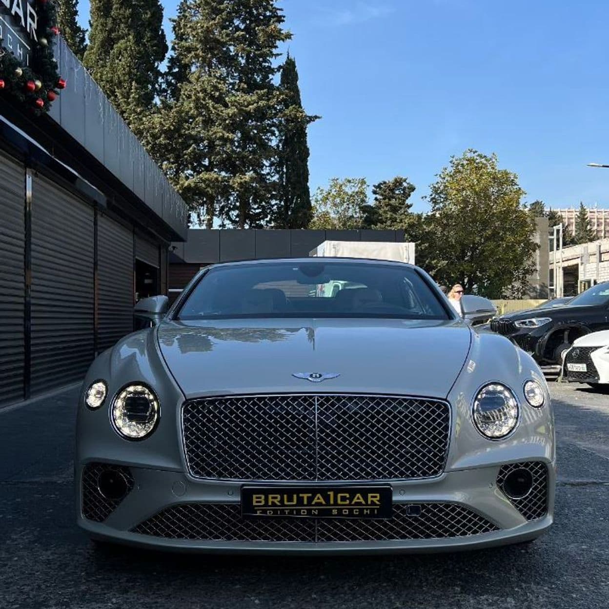 Купить Bentley Continental Convertible