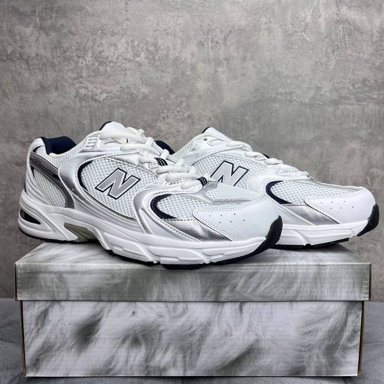 Купить New Balance 530 Silver White