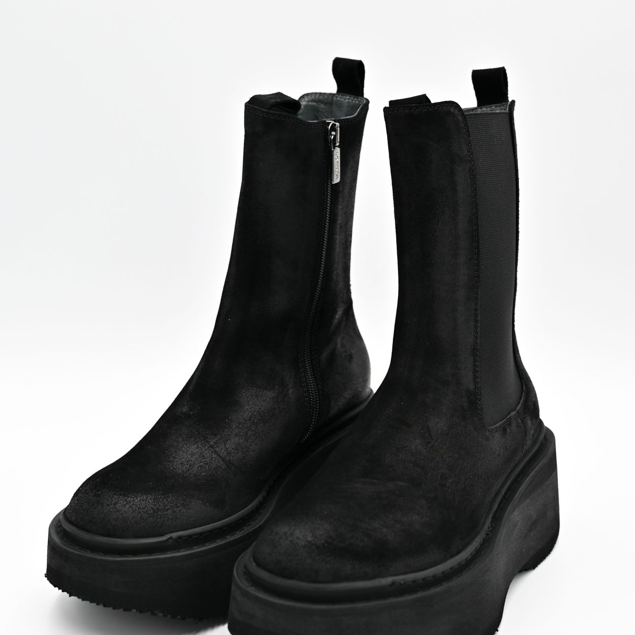 Купить Полусапоги женские Lofina 6284 London nero