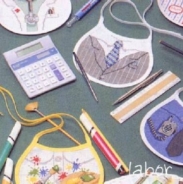 вышивка крестом на заказ манишка для младенца