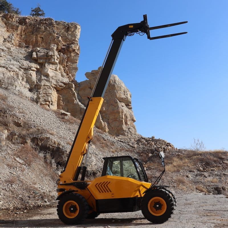 Купить Телескопический погрузчик TL30D4 - 4WD