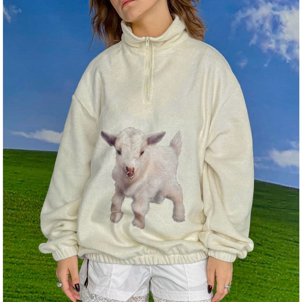 Купить принт козлик с пирсингом / молочный / L