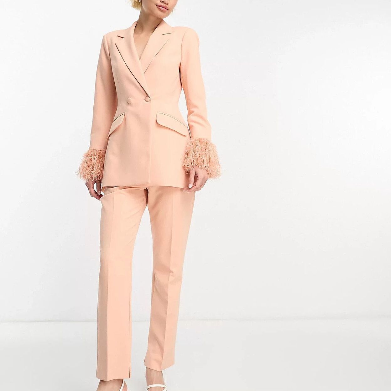 Купить ASOS DESIGN nipped waist tuxedo suit blazer with fringe cuff in apricot