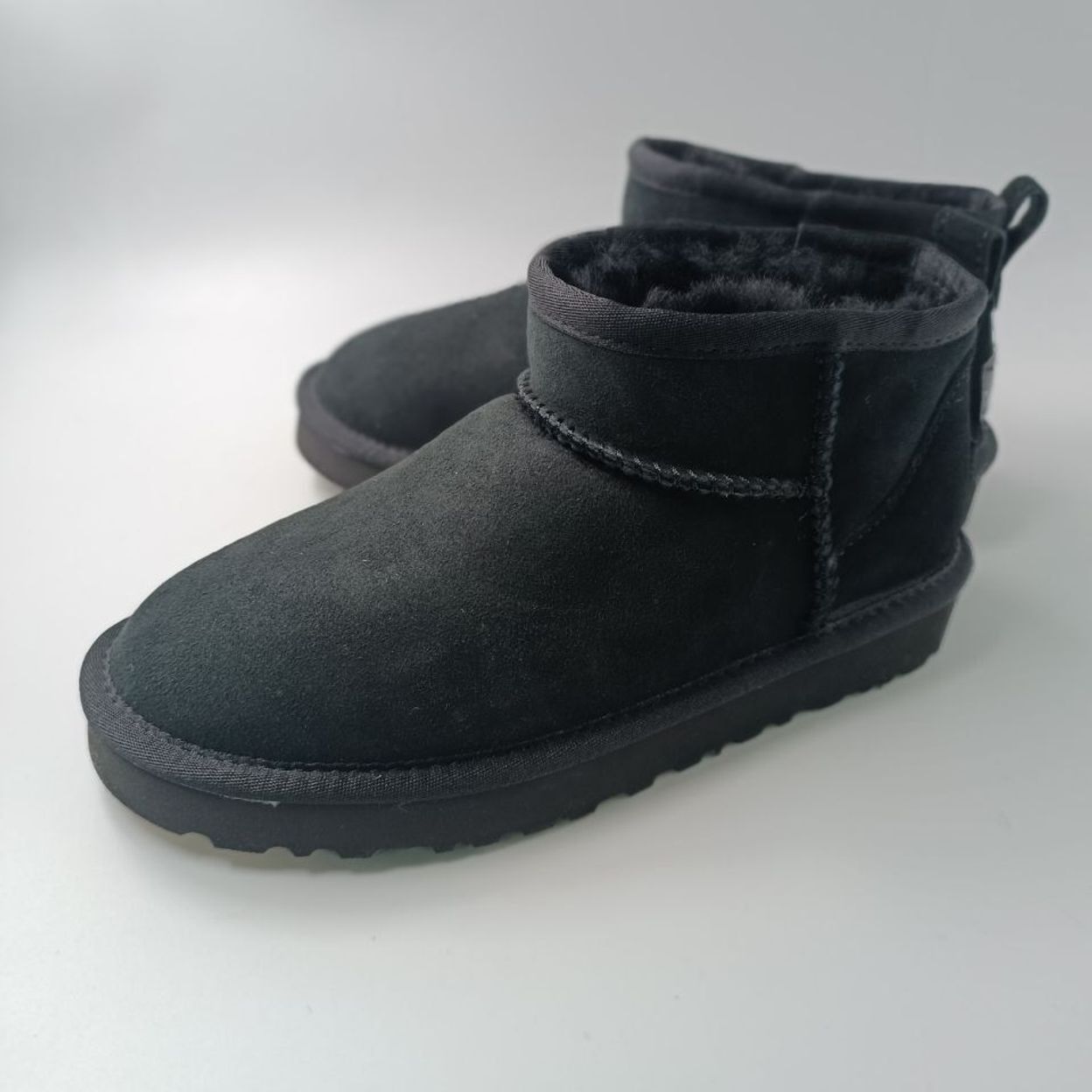 Купить UGG Classic Ultra Mini Black