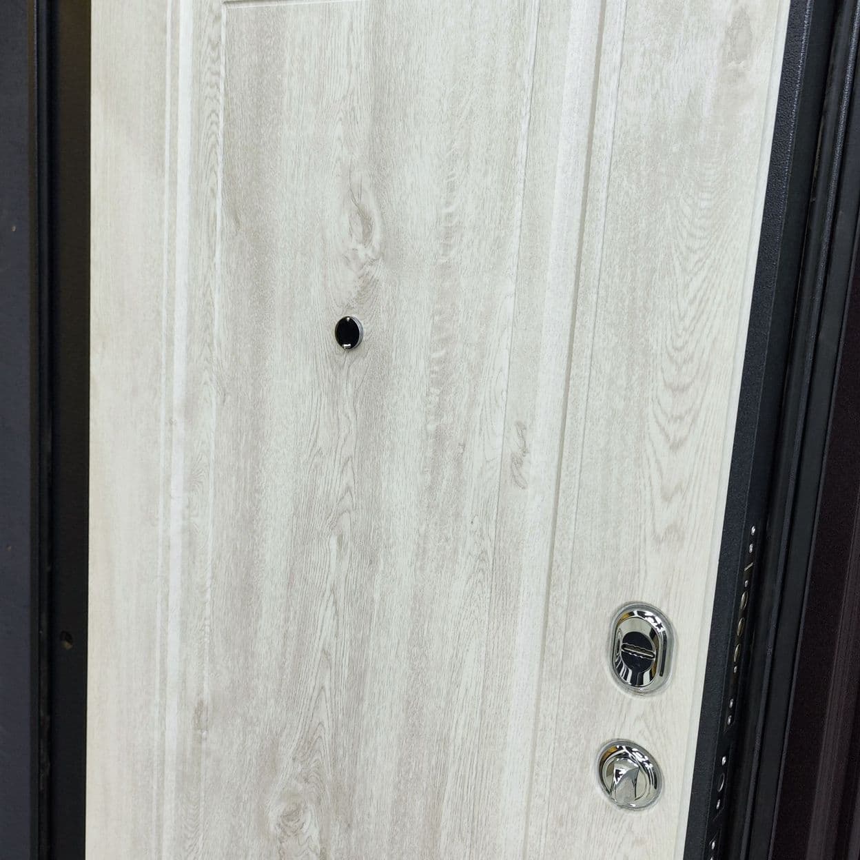 Купить Дверь входная "КЛАССИК 3", ЮДМ