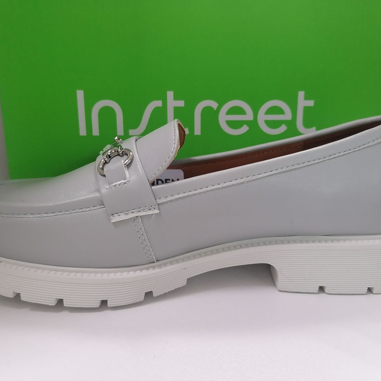 Купить Туфли женские Instreet