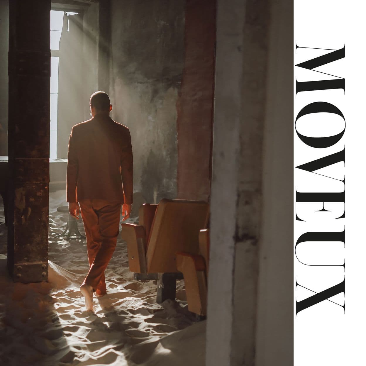 Купить Электронный журнал MOVEUX Magazine WINTER 2025 Digital Issue 6