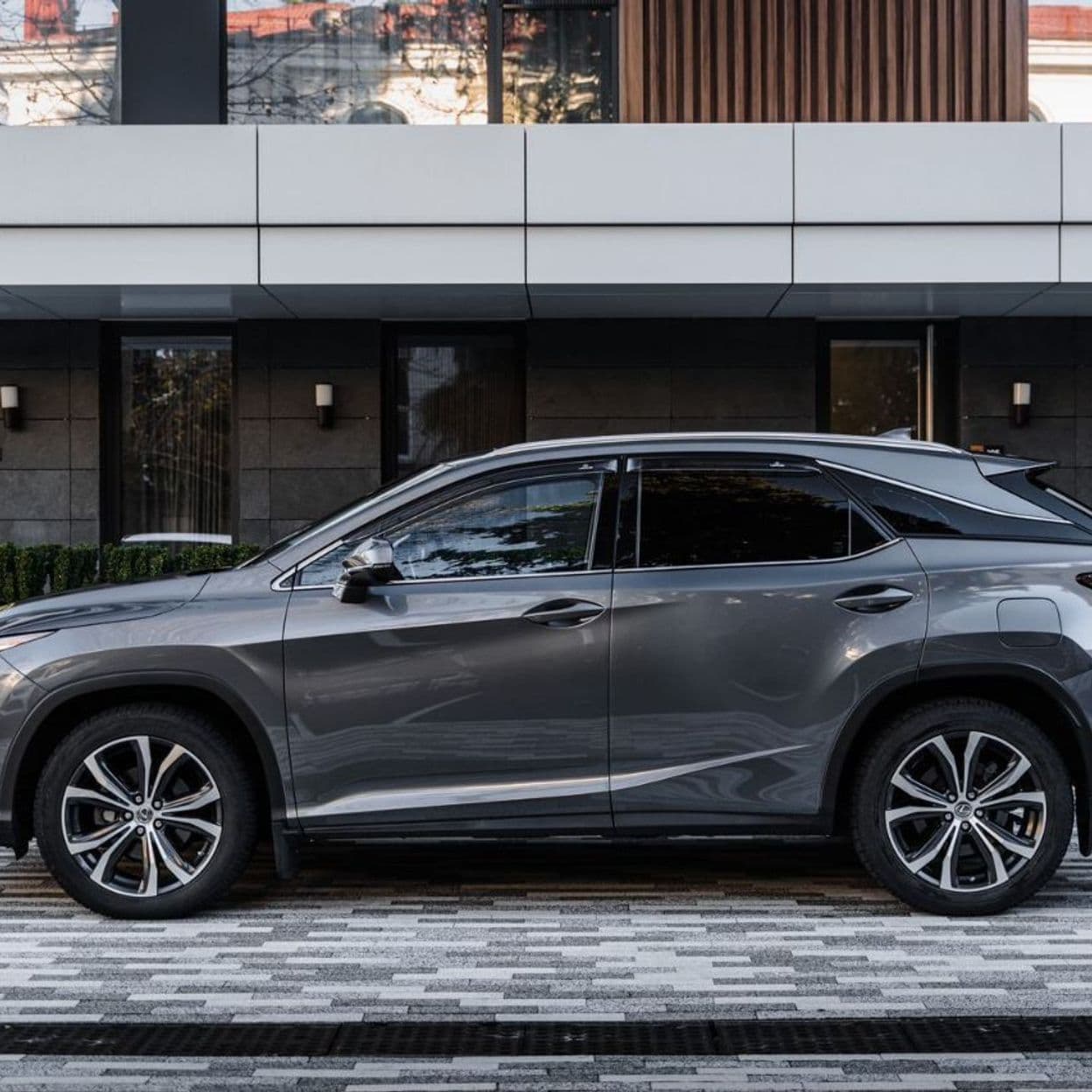 Купить Lexus RX350