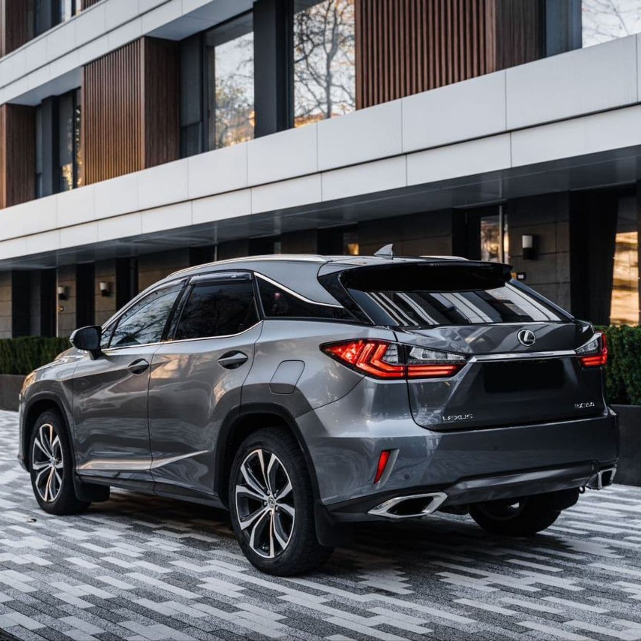 Купить Lexus RX350