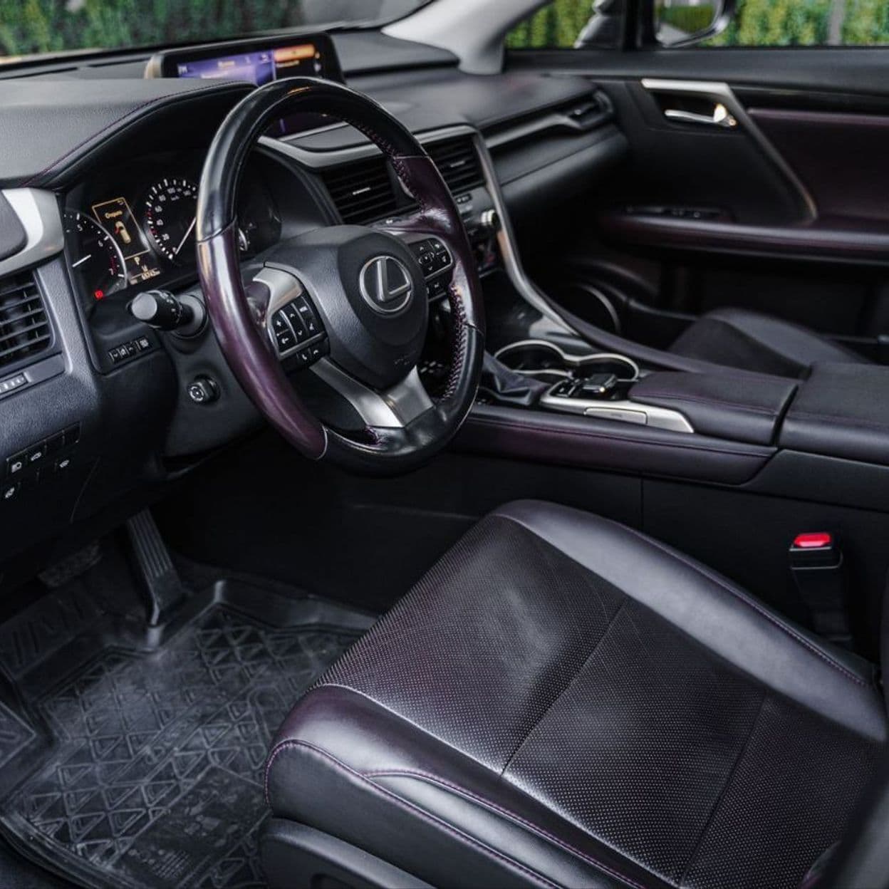 Купить Lexus RX350