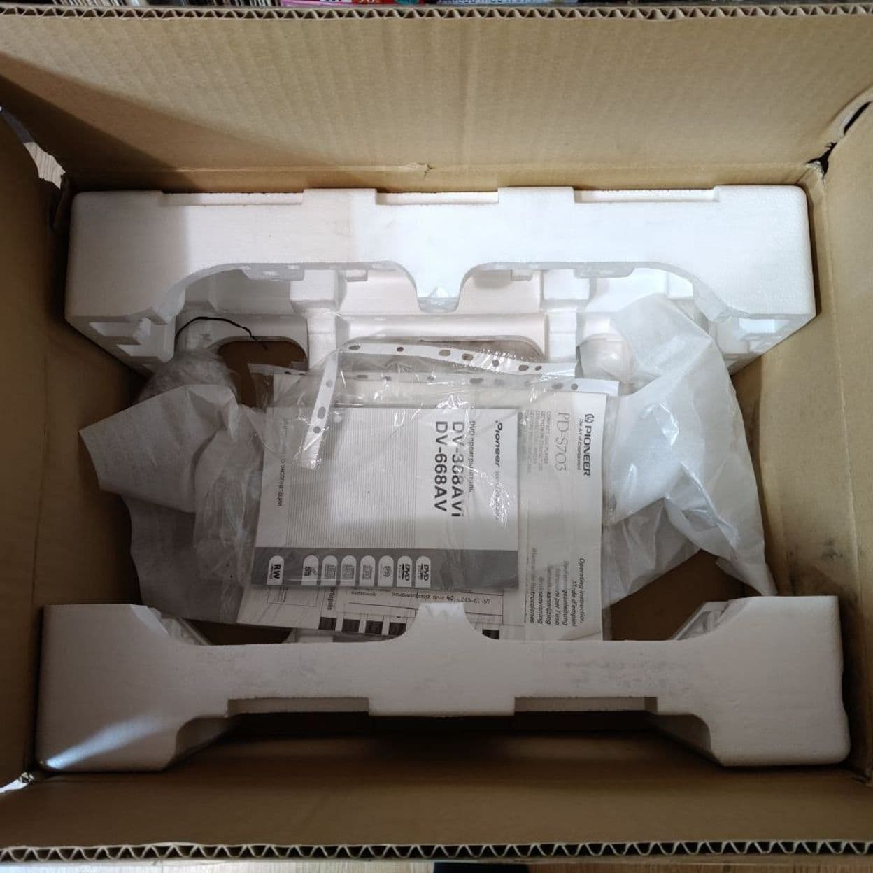 Купить DVD/SACD проигрыватель Pioneer DV-668AV-s (Б/У)