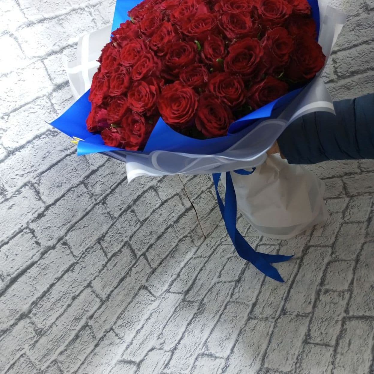 Купить Мадам рэд (кения) роза 40 см. - 51 шт.