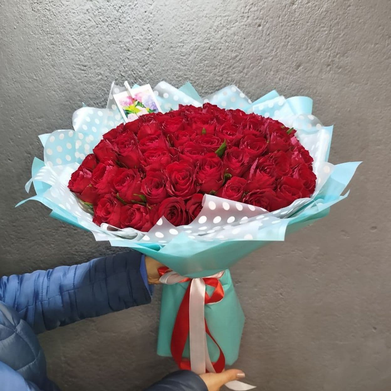 Купить Мадам рэд (кения) роза 40 см. - 51 шт.