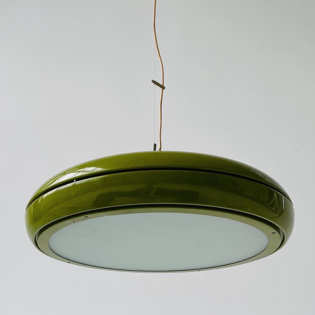 Купить Подвесной металлический светильник