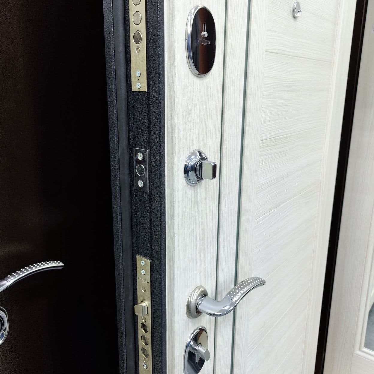 Купить Дверь входная "СИТИ 4 NEW", ВДК