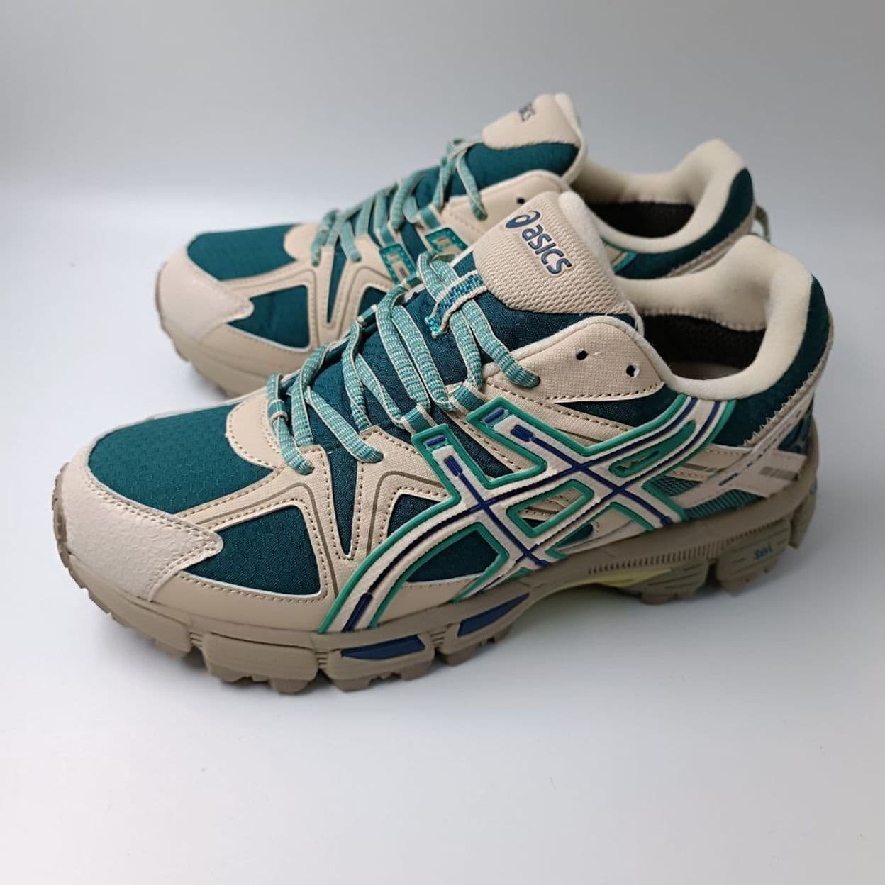 Купить Asics Gel Kahana 8 Beige Green Termo