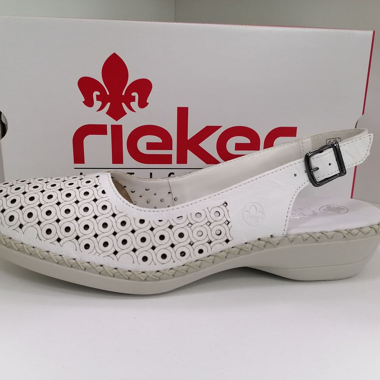 Купить Туфли женские Rieker