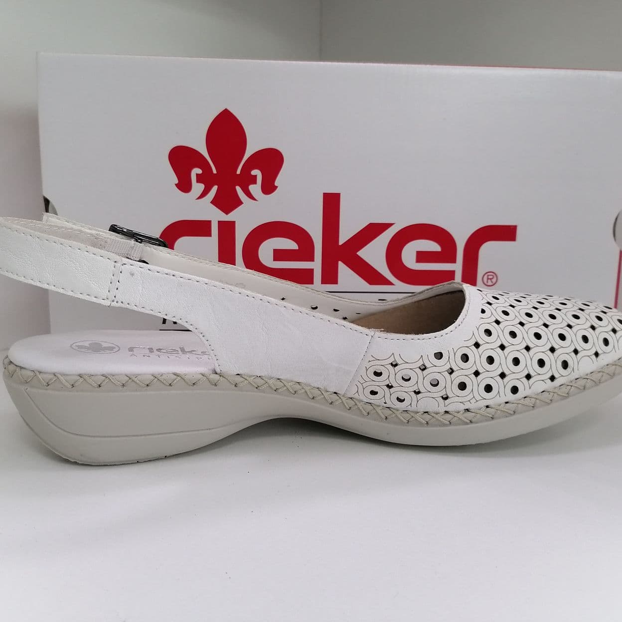 Купить Туфли женские Rieker