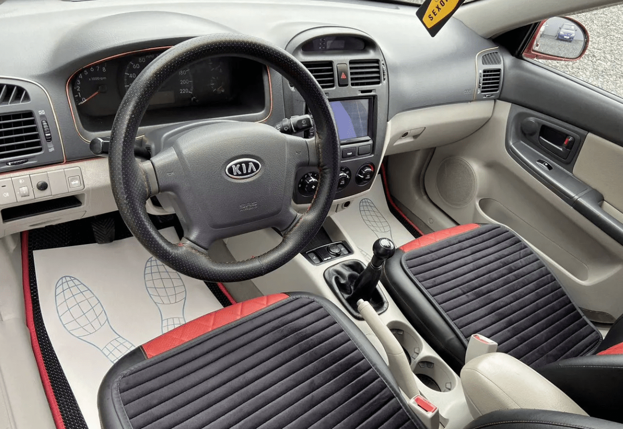 Купить Kia Cerato 1.6 MT, 2006, 163 300 км