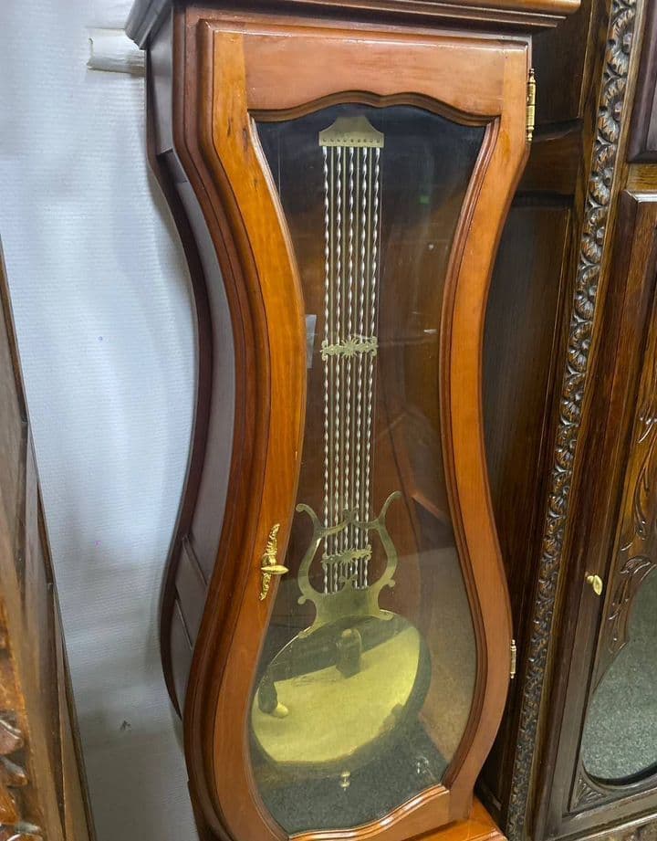 Купить Напольные старинные часы