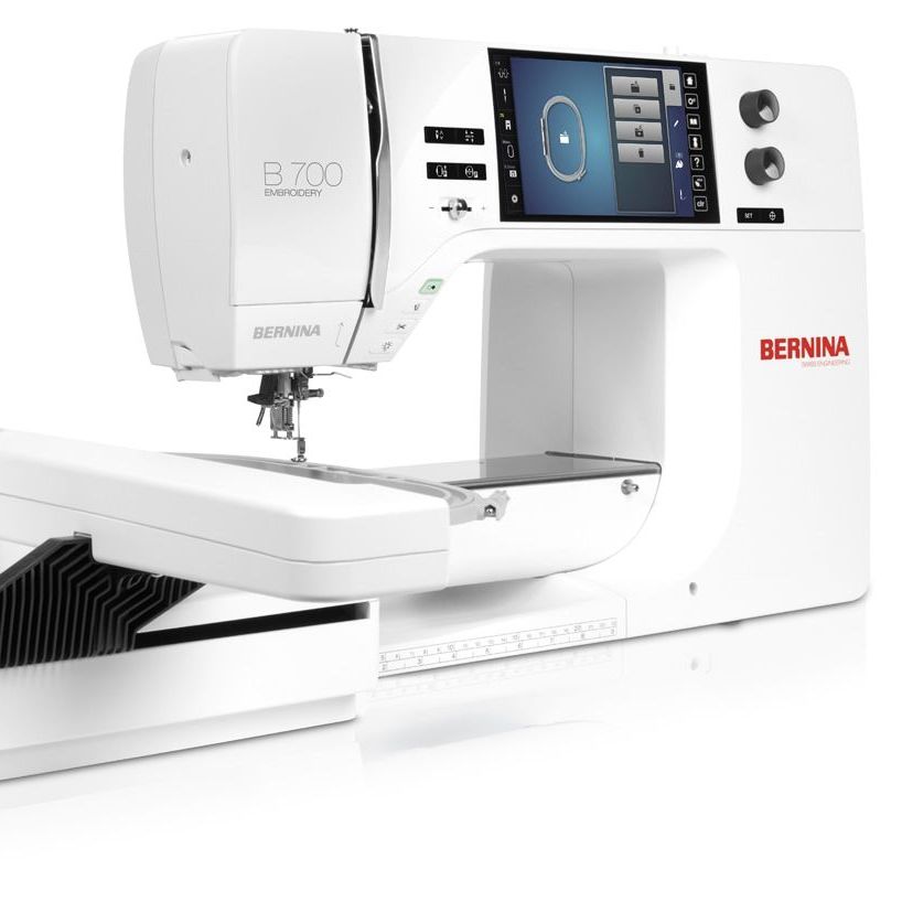 Купить Вышивальная машина BERNINA B 700 + вышивальный блок