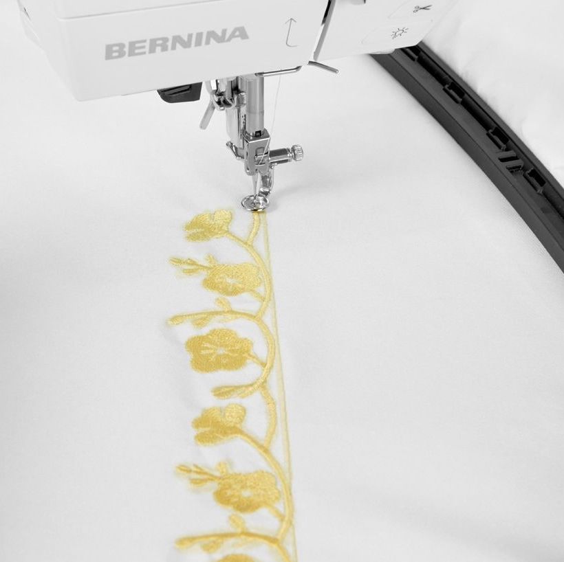 Купить Вышивальная машина BERNINA B 700 + вышивальный блок