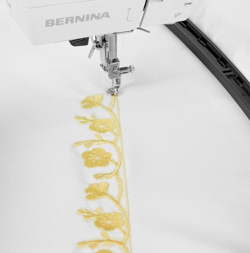 Купить Вышивальная машина BERNINA B 700 + вышивальный блок