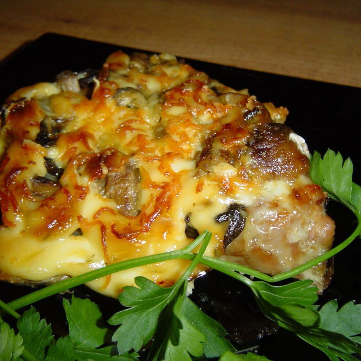 Купить Куриная отбивная с грибами