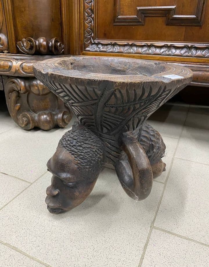 Купить Старинная пепельница