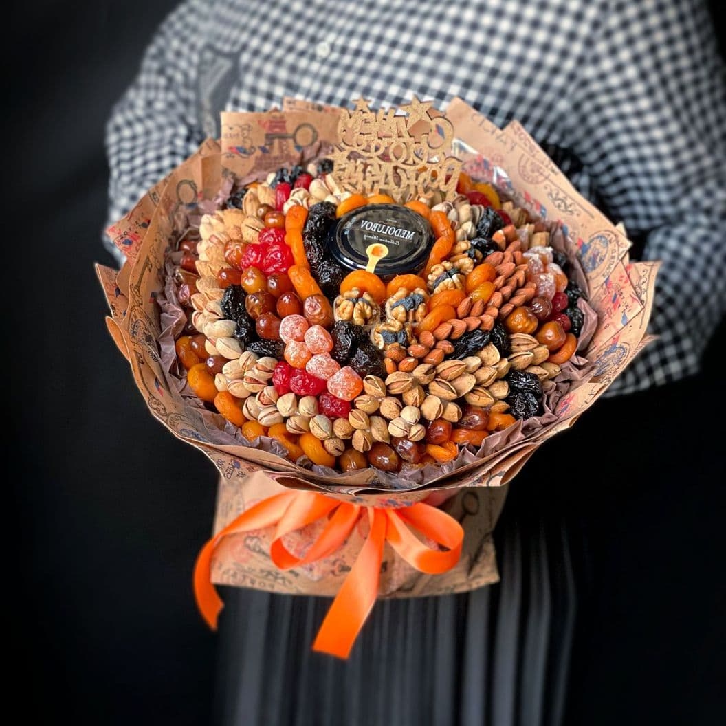 Купить Ореховый букет арт. 354