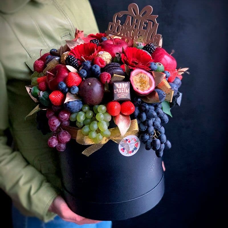 Купить Шляпная коробка из фруктов арт. 200