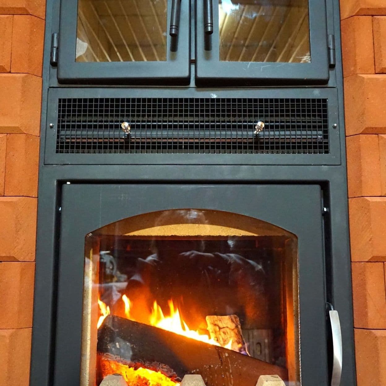 Купить Печь-камин серии КИВ с духовкой