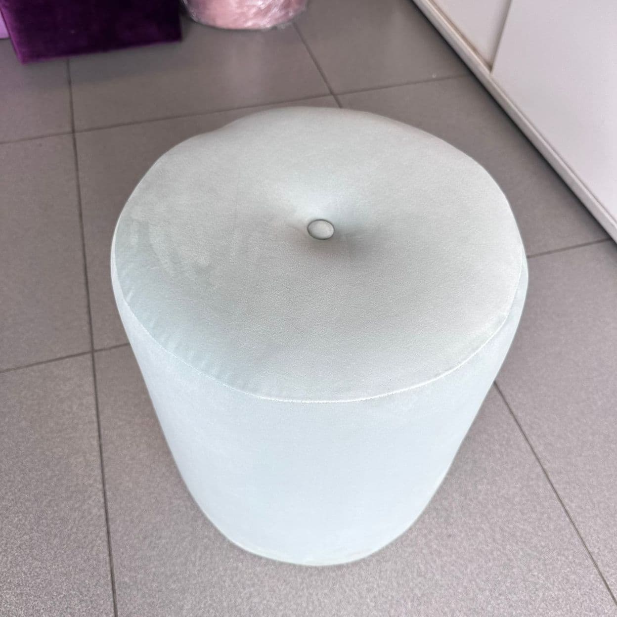 Купить МЯТНЫЙ ПУФ "ПУГОВКА"