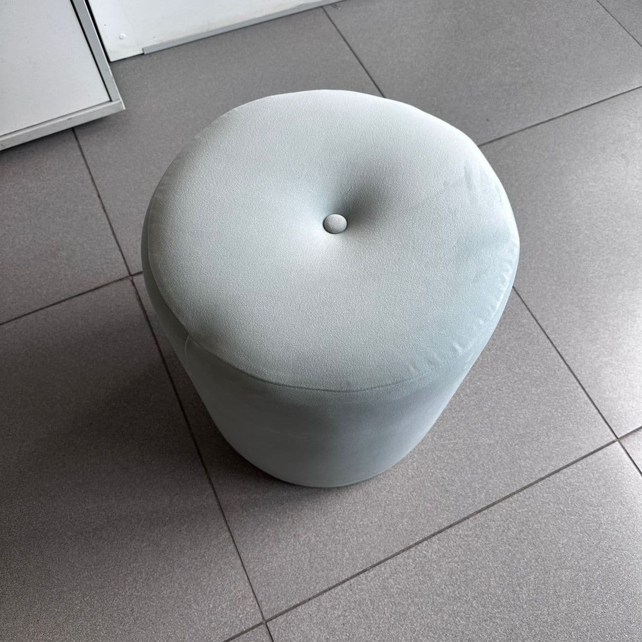 Купить МЯТНЫЙ ПУФ "ПУГОВКА"