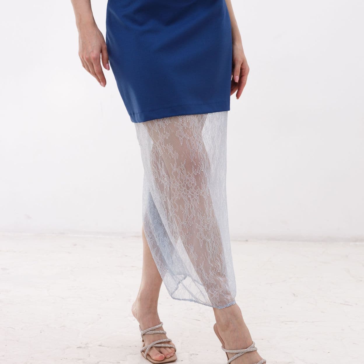 Купить Юбка женская синяя с кружевом