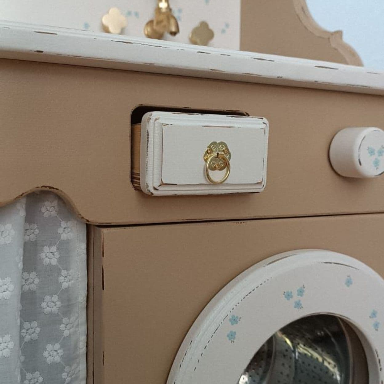 Купить Кухня ретро с опциями из массива на заказ
