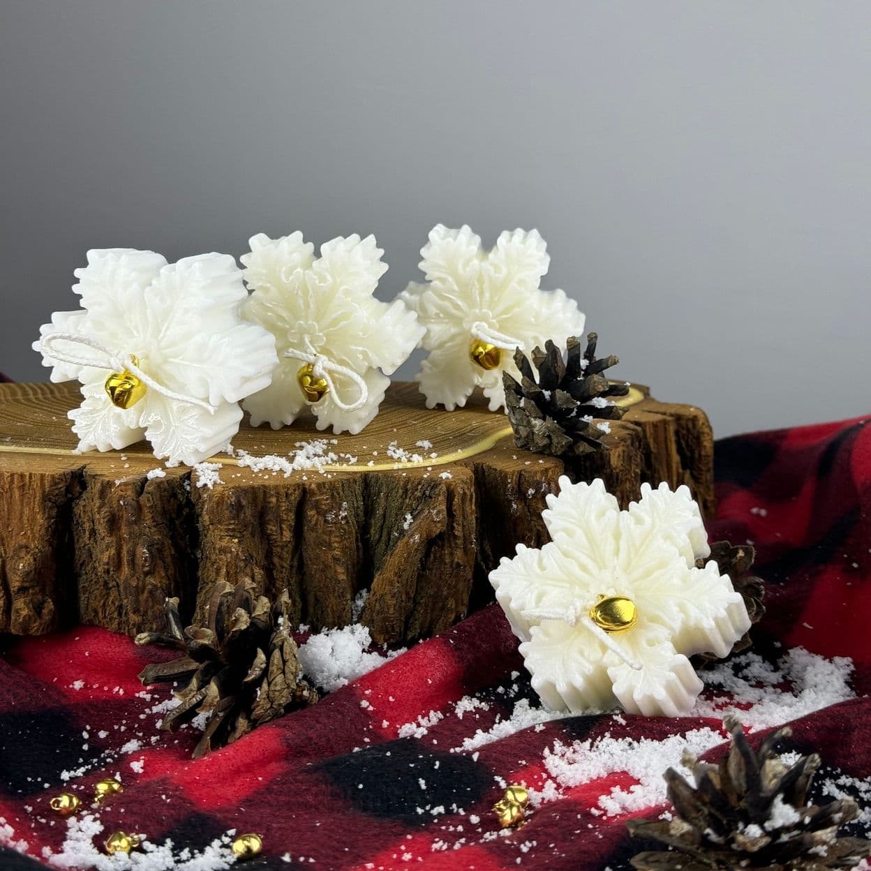 Купить Свеча: "Снежинка"