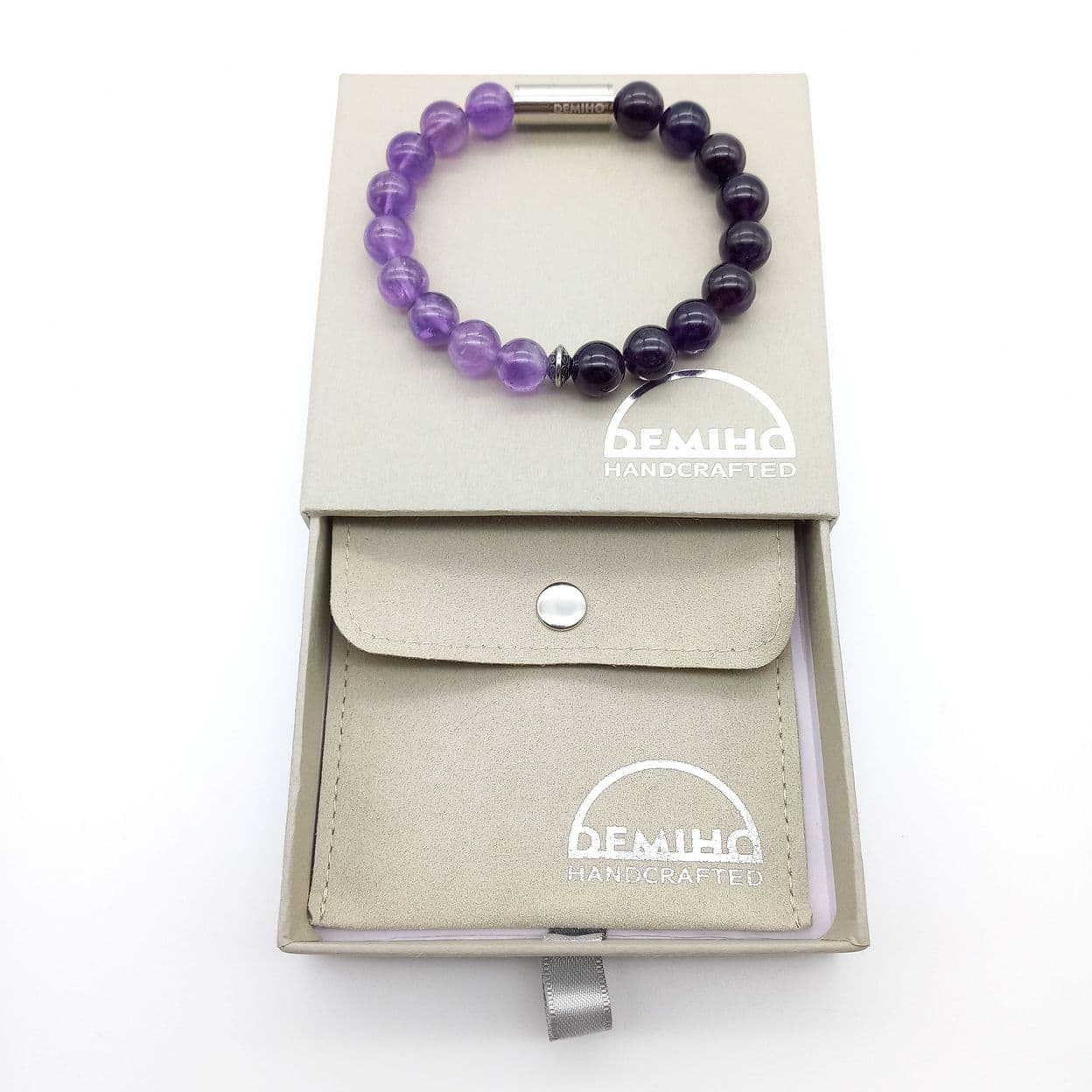 Купить Аметист светлый и темный 10 мм. Браслет женский / мужской из натуральных камней, магнитный замок, сталь (арт.ODB004)